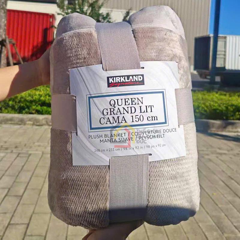 chan-long-cuu-kirkland-size-queen-248x233m-33kg (3) Chăn lông cừu Kirkland size Queen 2,48x2,33m (3,3kg)
