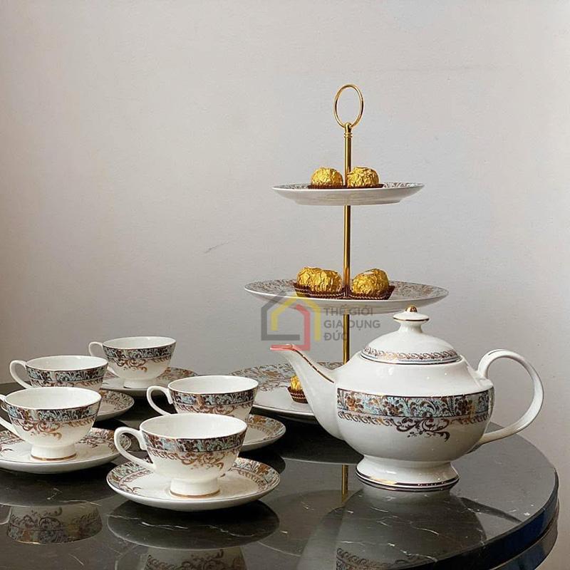 ke-banh-3-tang-xanh-ngoc-day-vang-imperial-sang-trong Kệ bánh 3 tầng xanh ngọc dây vàng Imperial sang trọng