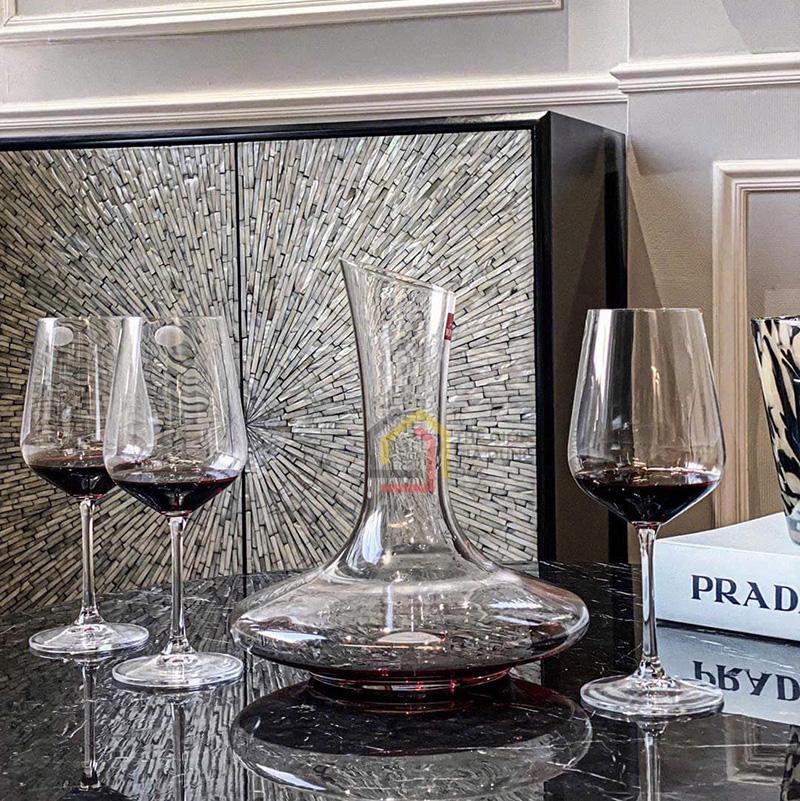 binh-lac-bohemia-mendoza-angle-1500ml-binh-tho-ruou-vang2 Bình lắc Bohemia Mendoza Angle 1500ml (bình thở rượu vang)