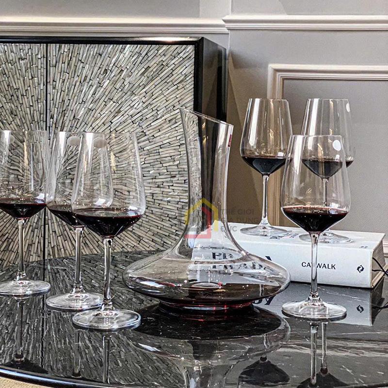 binh-lac-bohemia-mendoza-angle-1500ml-binh-tho-ruou-vang3 Bình lắc Bohemia Mendoza Angle 1500ml (bình thở rượu vang)