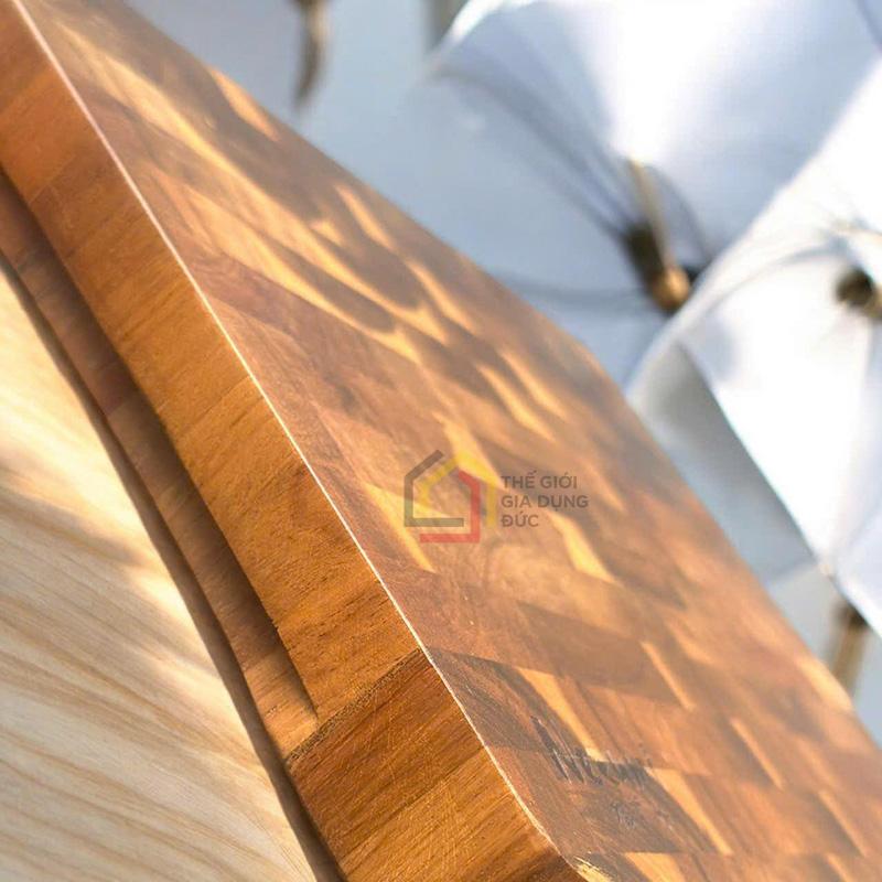 thot-go-teak-cao-cap-nezumi-nhat-ban-305-x-205-x-3cm6 Thớt gỗ Teak cao cấp Nezumi Nhật Bản (30,5 x 20,5 x 3cm)