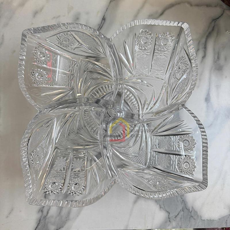 khay-mut-4-canh-hoa-pha-le-mai-chan-cao-bohemia (4) Khay mứt 4 cánh hoa pha lê mài chân cao Bohemia