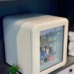 Tủ lạnh đựng mỹ phẩm và đồ uống HCK 48L