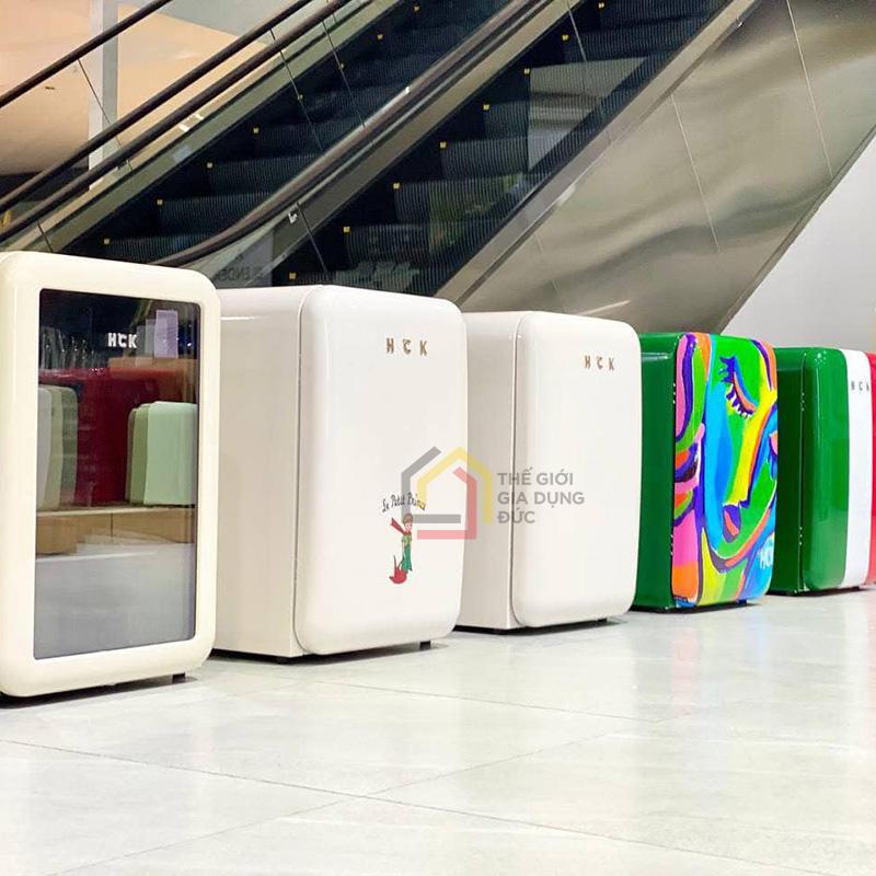 tu-lanh-retro-hck-107l-trang3 Tủ lạnh Retro HCK 107L (Trắng)