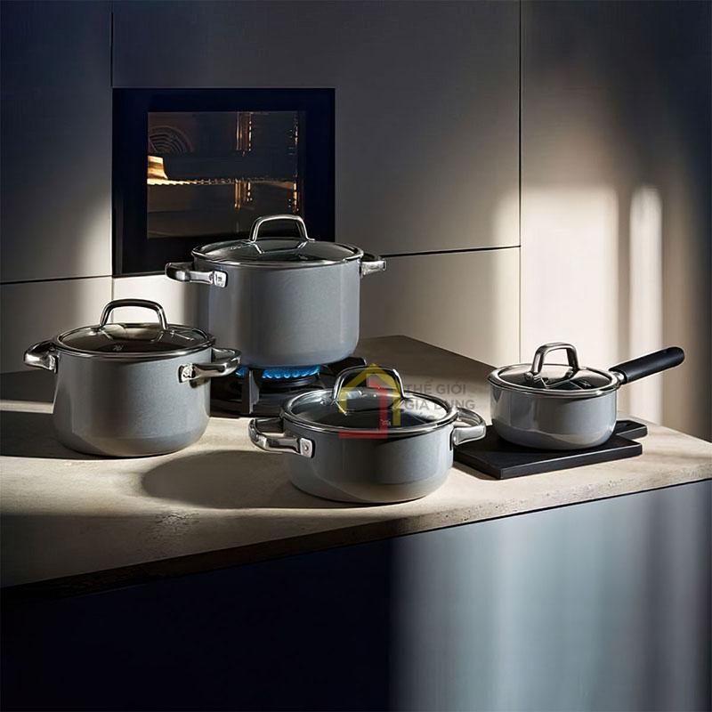 bo-noi-wmf-fusiontec-mineral-pot-set-3-noi-1-quanh-mau-xam4 Bộ nồi Wmf Fusiontec Mineral Pot Set (3 nồi + 1 quánh) màu xám