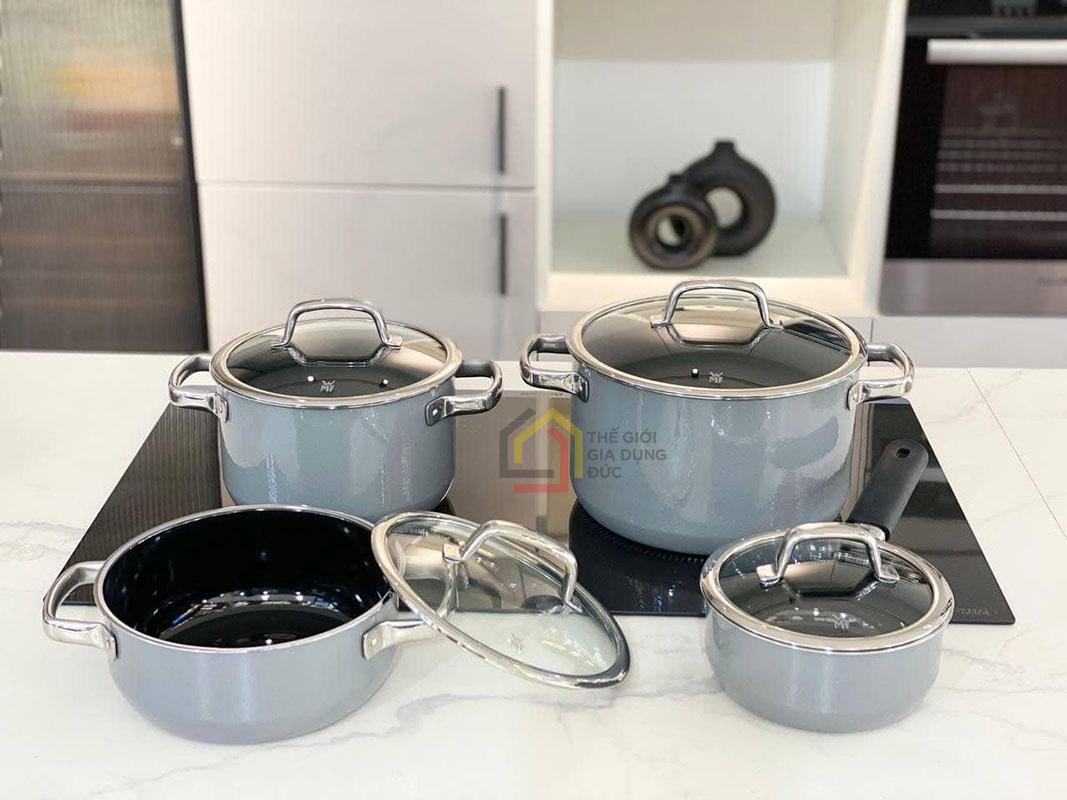 bo-noi-wmf-fusiontec-mineral-pot-set-3-noi-1-quanh-mau-xam9 Bộ nồi Wmf Fusiontec Mineral Pot Set (3 nồi + 1 quánh) màu xám