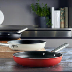 Chảo rán Smeg CKFF3001RDM 30cm