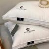 Gối lông ngỗng trắng Mason Margiela từ L’M MESER (1 Cái)
