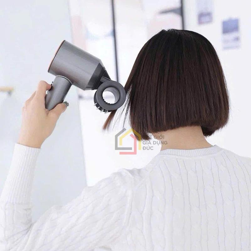 may-say-toc-dyson-supersonic-hd15-mau-xam (3) Máy sấy tóc Dyson Supersonic HD15 (màu xám)
