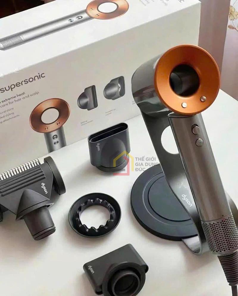 may-say-toc-dyson-supersonic-hd15-mau-xam (5) Máy sấy tóc Dyson Supersonic HD15 (màu xám)