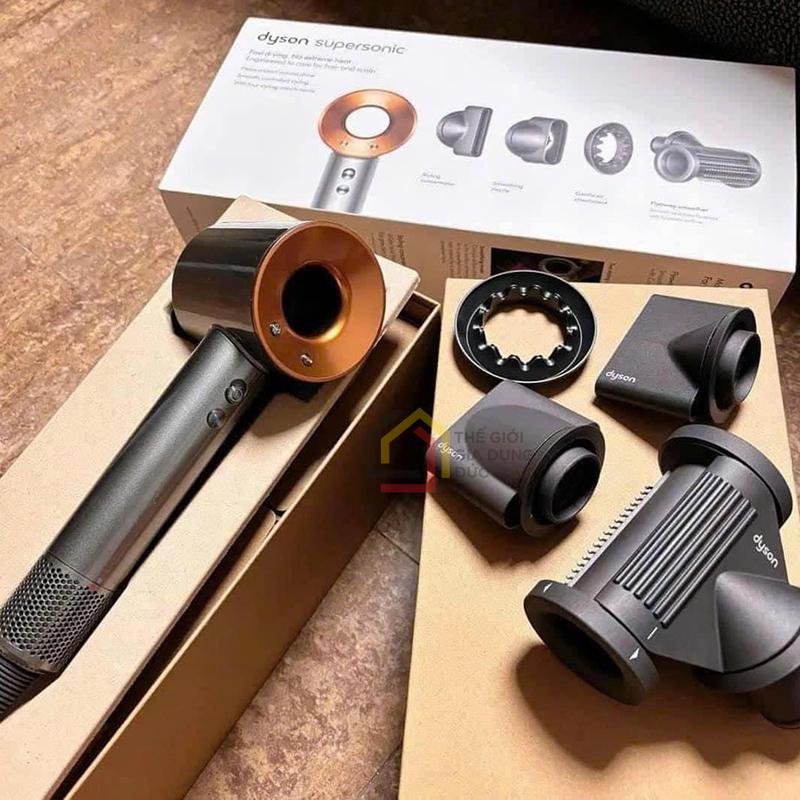 may-say-toc-dyson-supersonic-hd15-mau-xam (6) Máy sấy tóc Dyson Supersonic HD15 (màu xám)