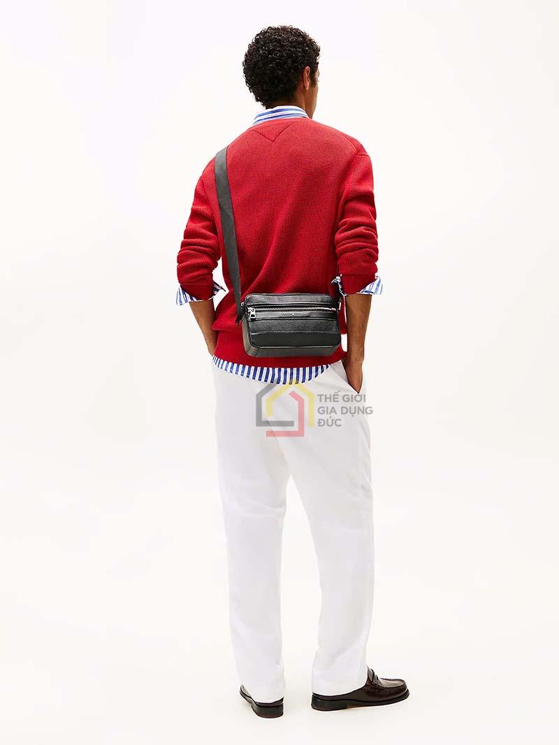 tui-deo-cheo-tommy-24x16x6-cm (4) Túi đeo chéo Tommy (24x16x6cm)