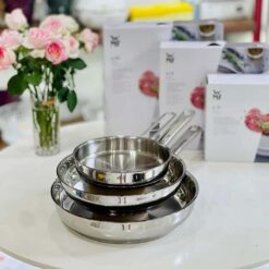Chảo thép inox lòng trơn WMF Flanne