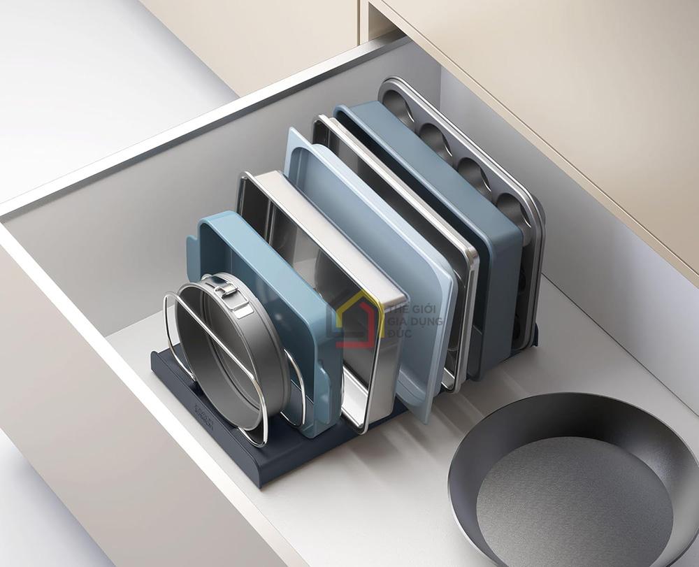 khay-de-vung-noi-khay-nuong-joseph-joseph-851689-4 Khay để vung nồi & khay nướng Joseph Joseph 851689