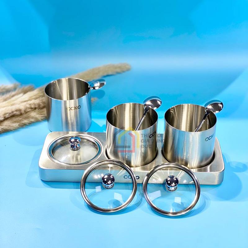 set-3-hu-dung-gia-vi-inox-304-ccko-nap-thuy-tinh-kem-khay (10) Set 3 hũ đựng gia vị inox 304 CCKO nắp thủy tinh kèm khay