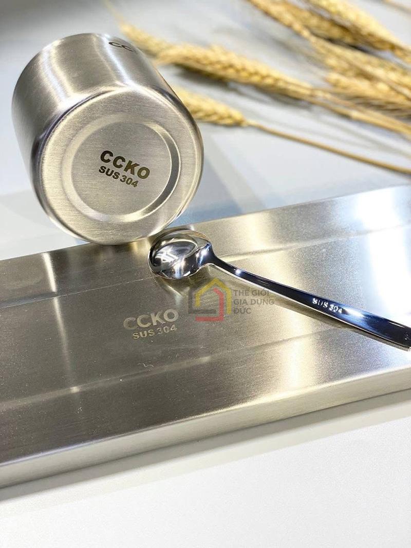 set-4-hu-dung-gia-vi-inox-304-ccko-nap-thuy-tinh-kem-khay10 Set 4 hũ đựng gia vị inox 304 CCKO nắp thủy tinh kèm khay