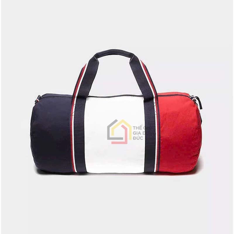 tui-tommy-hilfiger-56x28x28cm (5) Túi Tommy Hilfiger (56x28x28cm)
