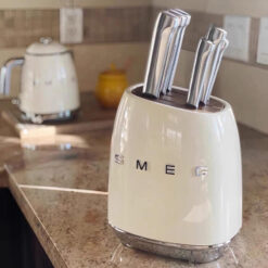 Bộ dao Smeg KBSF02 6 món kèm 1 giá đỡ