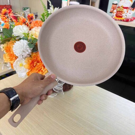 Chảo chiên chống dính vân đá Tefal Delight 28cm