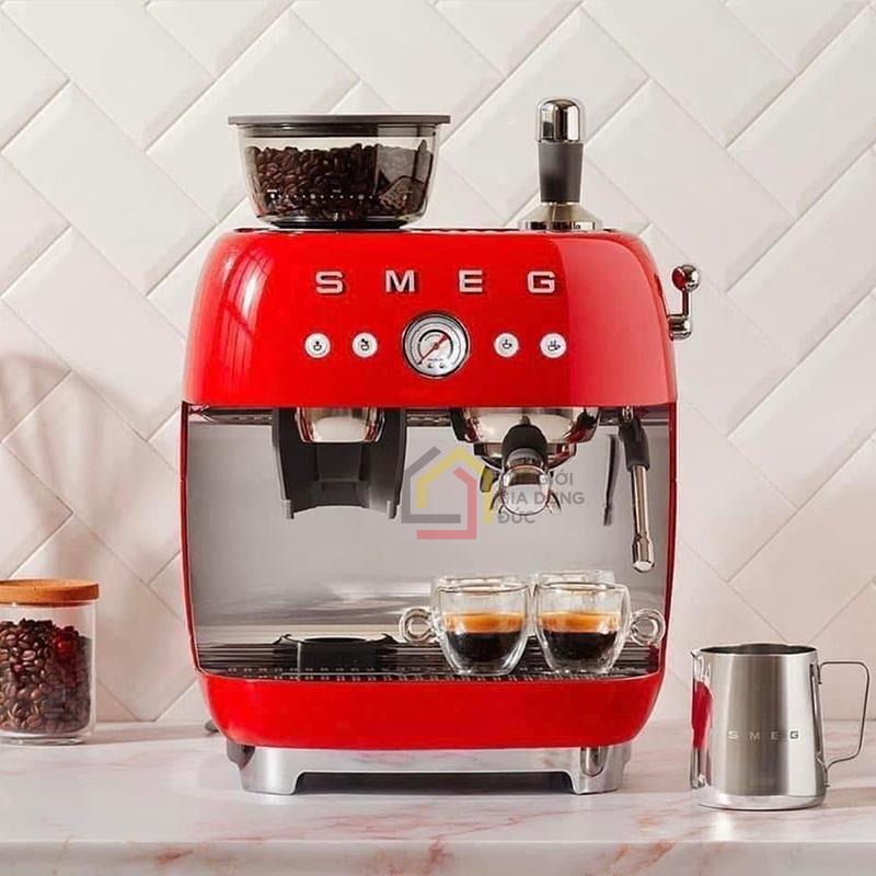 may-pha-cafe-smeg-egf03-7 Máy pha cafe SMEG EGF03