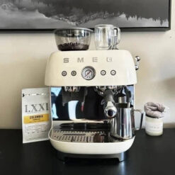 Máy pha cafe SMEG EGF03