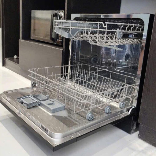 Máy rửa chén độc lập Comfee CDW-8F60RB