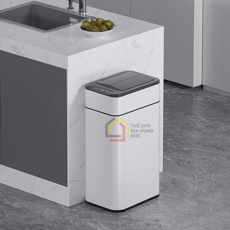 thung-rac-cam-bien-mo-2-canh-elpheco-9l (1) Thùng rác cảm biến mở 2 cánh Elpheco 9L