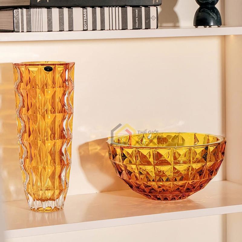 to-hoa-pha-le-bohemia-diamond-duong-kinh-28cm-to-mau (2) Tô hoa pha lê Bohemia Diamond đường kính 28cm (tô màu)