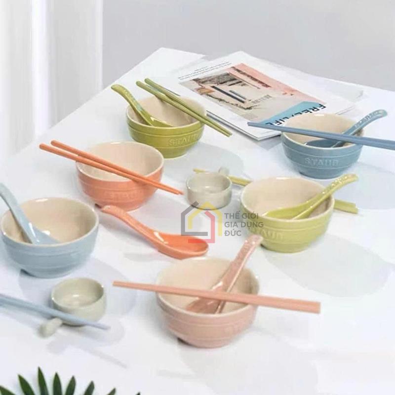 bo-bat-dua-18-mon-staub-macaron (11) Bộ bát đũa 18 món Staub Macaron màu paste