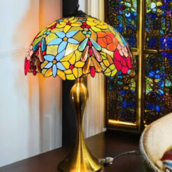 Đèn quý tộc Tiffany (cao 60cm, chao rộng 40cm)