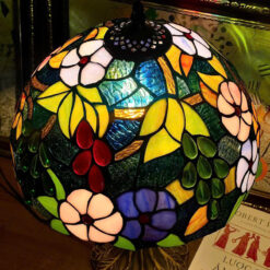 Đèn Tiffany hoạ tiết chùm nho tone (cao 48cm, chao rộng 30cm)