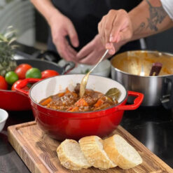 Nồi gang Oceno 22cm - sẵn 3 màu