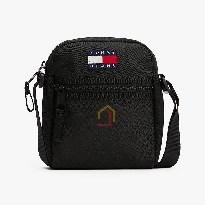 tui-deo-cheo-nam-tommy-hilfiger-205x15x6cm (1) Túi đeo chéo nam Tommy Hilfiger (20,5×15×6cm)