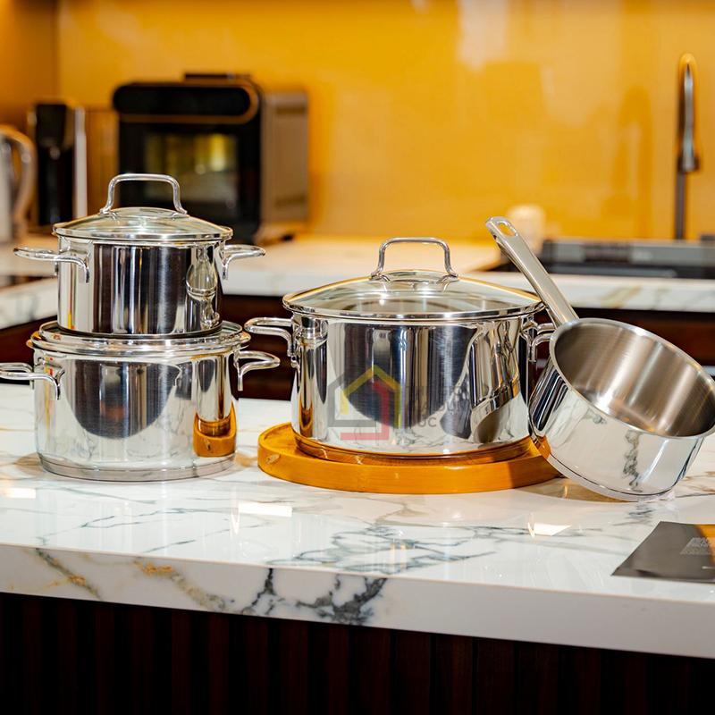 bo-noi-wmf-astoria-4-mon (1) Bộ nồi Wmf Astoria 4 món (3 nồi, 1 quánh)