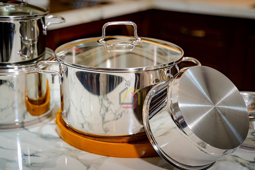 Bộ nồi Wmf Astoria 4 món (3 nồi, 1 quánh)