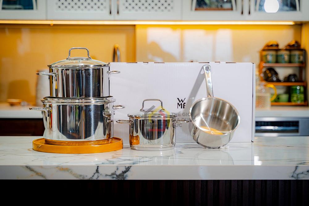 Bộ nồi Wmf Astoria 4 món (3 nồi, 1 quánh)