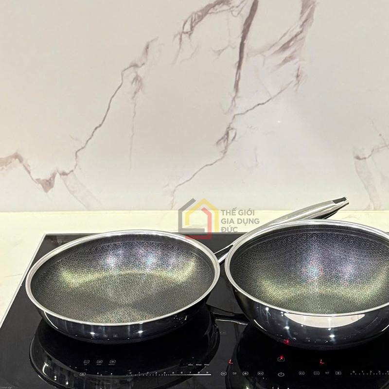 chao-ran-blackcube-premium-double-etching (1) Chảo rán Blackcube Premium Double Etching size 24cm