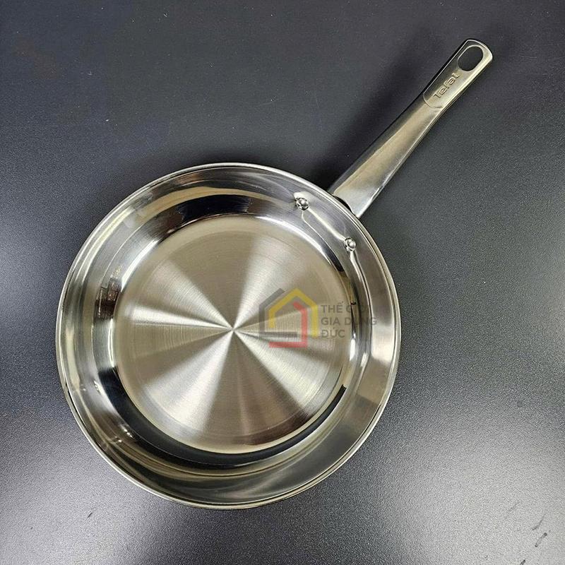 chao-thep-chong-dinh-tu-than-tefal-20cm1 Chảo thép chống dính tự thân Tefal 20cm