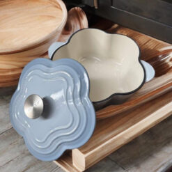 Nồi gang hoa Happiness 20cm 2,6L