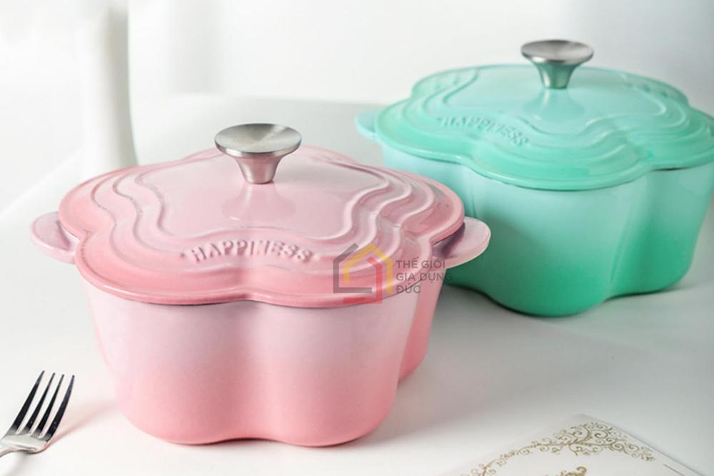 Nồi gang hoa Happiness 20cm 2,6L