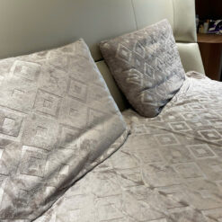 Chăn lông cừu cao cấp Morano tặng kèm 2 vỏ gối