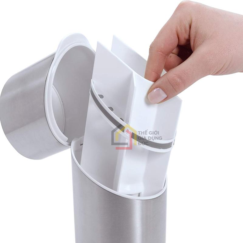 hop-dung-ban-chai-va-kem-danh-rang-oxo (7) Hộp đựng bàn chải và kem đánh răng OXO