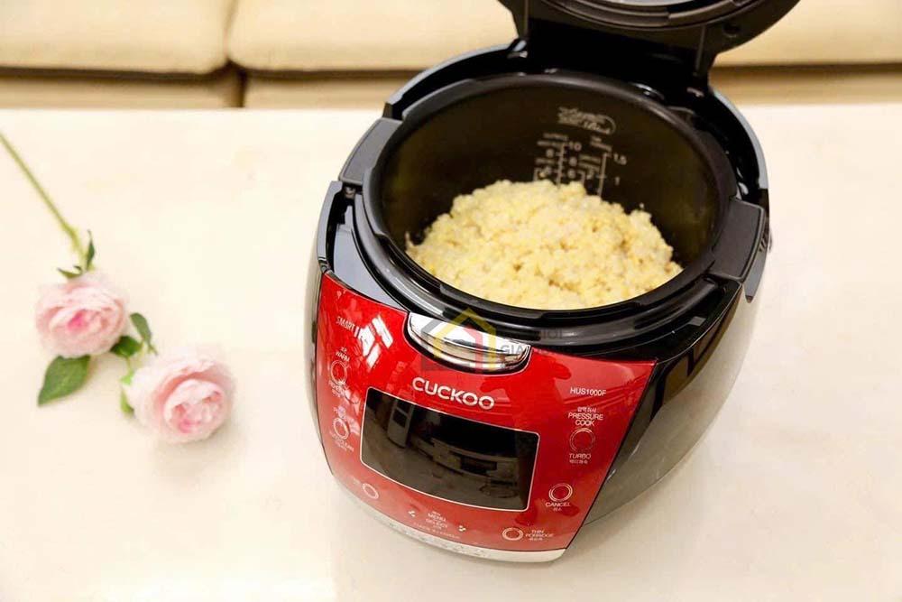 Nồi cơm điện cao tần áp suất CUCKOO CRP-HUS1000F 1.8L đỏ