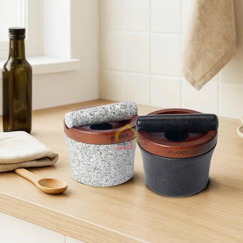 set-chay-coi-da-tu-nhien-2lock-kem-nap-go-de-gai (1) Set chày cối đá tự nhiên 2Lock kèm nắp gỗ dẻ gai