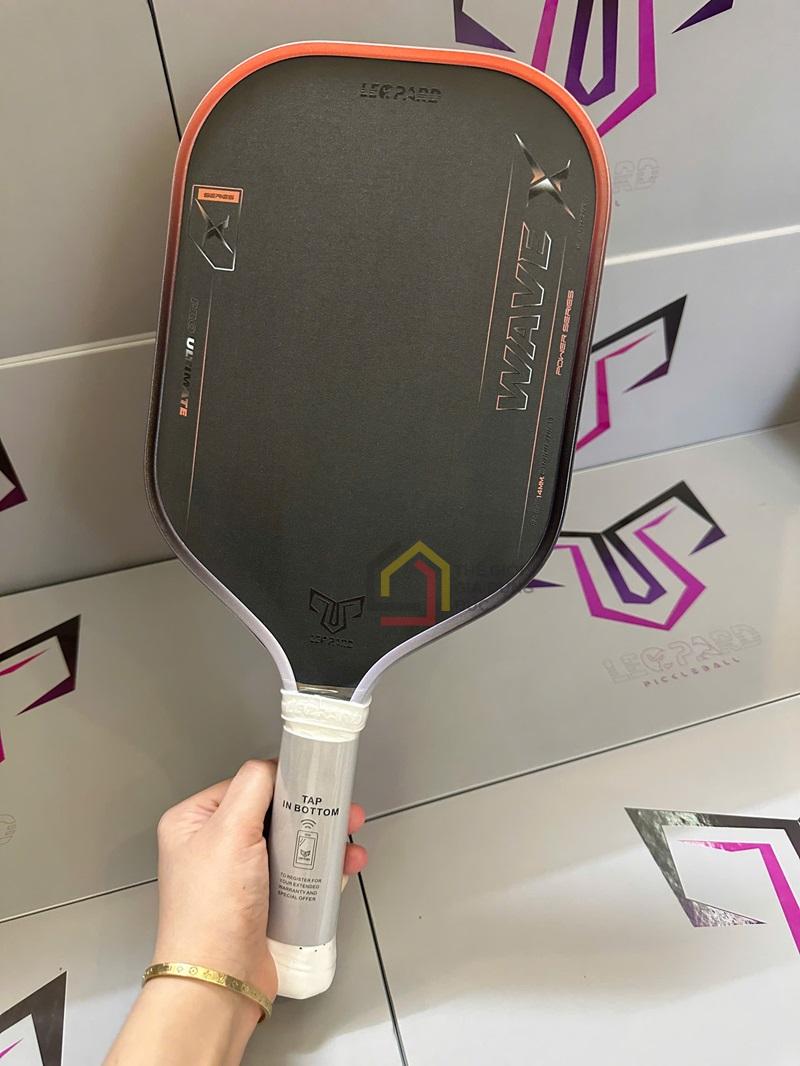 vot-pickleball-leopard-wave-x (4) Vợt Pickleball Leopard Wave X