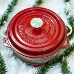 Nồi gang đỏ 27cm Happiness - tặng kèm xửng hấp chính hãng