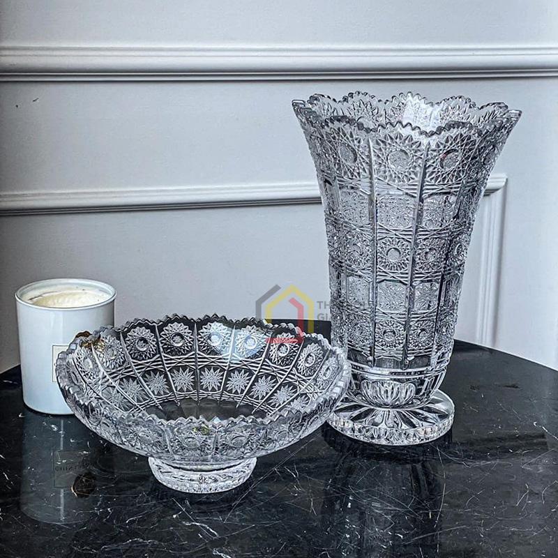 set-pha-le-mai-bohemia-gom-lo-hoa-va-chan-bong (1) Set pha lê mài Bohemia gồm lọ hoa và chân bồng
