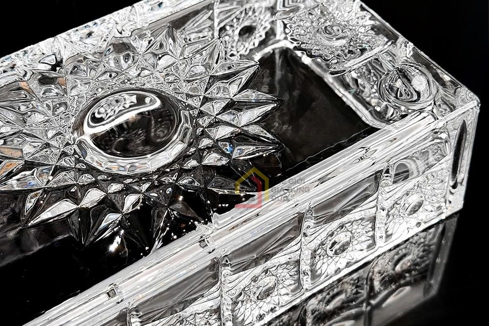 Hộp giấy ăn pha lê thuỷ tinh mài Irris