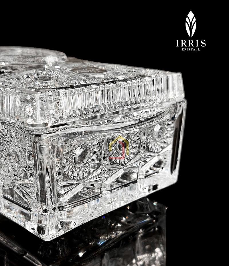 hop-giay-an-pha-le-thuy-tinh-mai-irris (5) Hộp giấy ăn pha lê thuỷ tinh mài Irris