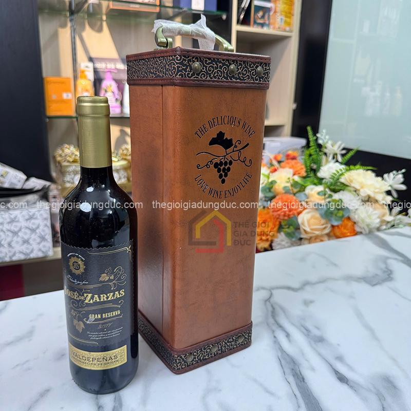ruou-vang-do-chat-jose-de-zarzas-750ml-hop-da-1-chai (1) Rượu vang đỏ chát Jose de Zarzas 750ml (Hộp da 1 chai)
